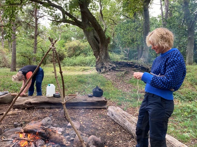 Friluftsliv på Højskolen Snoghøj med bål